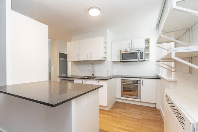 Photo - 95 Jameson Ave Unit 103