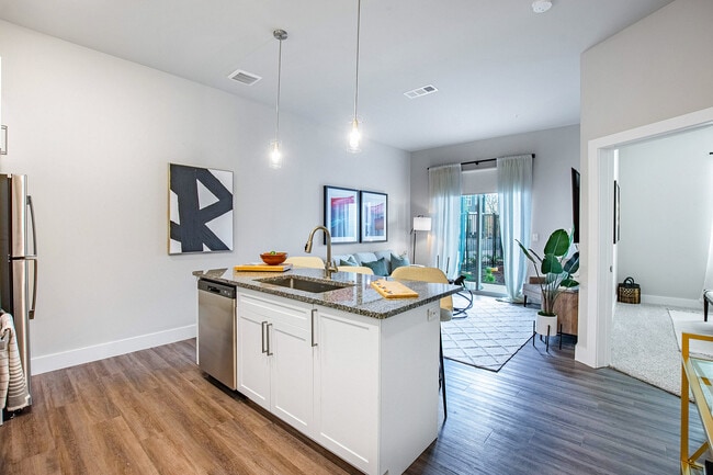 Norwood | Luxury Apartments