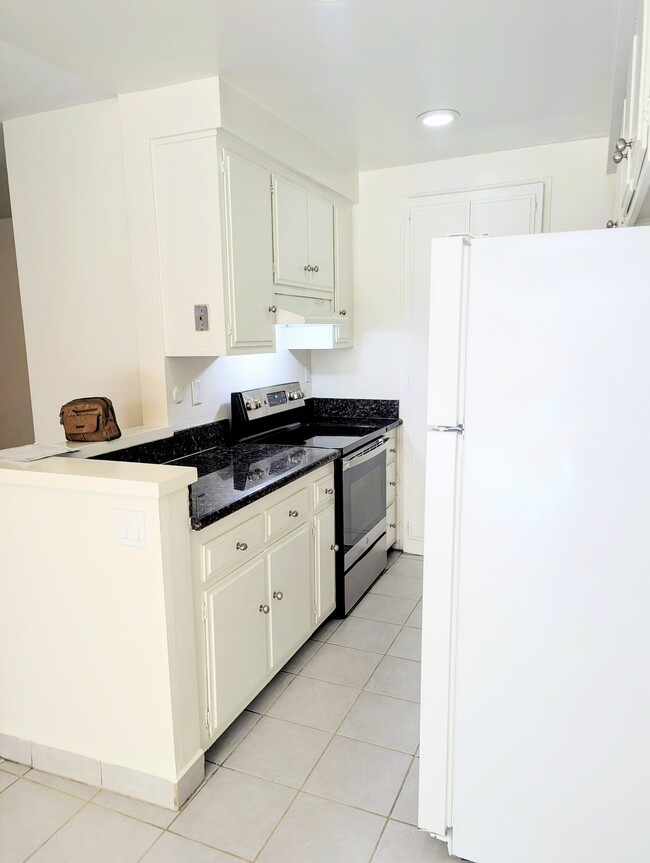 Photo - 1533 Hi Point St