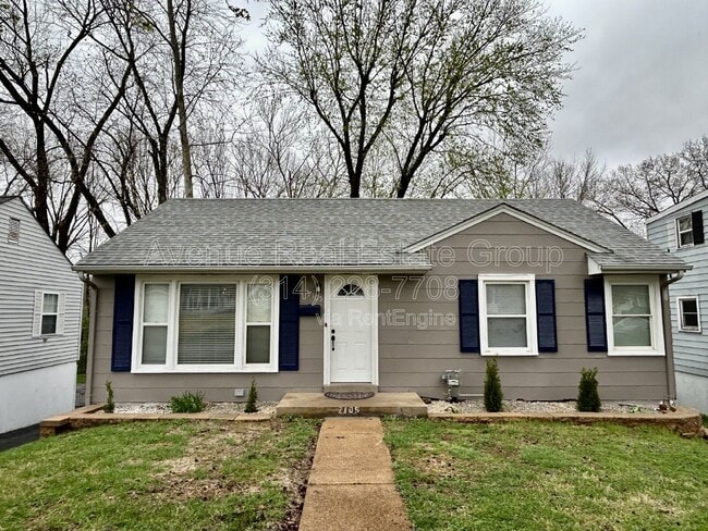 Building Photo - 7105 Circleview Dr