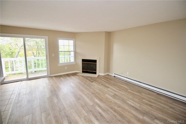 Photo - 25 Lexington Hills Rd Unit 10