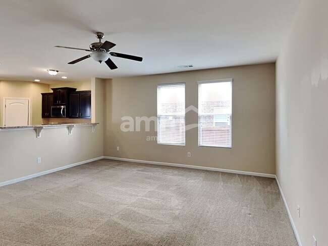 Photo - 207 S Dunnwood Ln