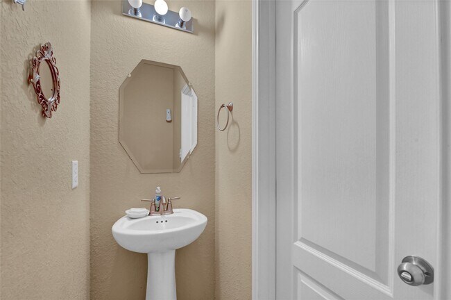 Photo - 9981 Stone Creek Ln