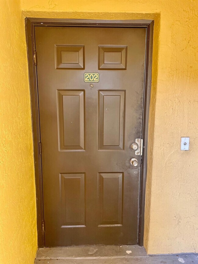 Photo - 9615 NW 1st Ct Unit 10-202