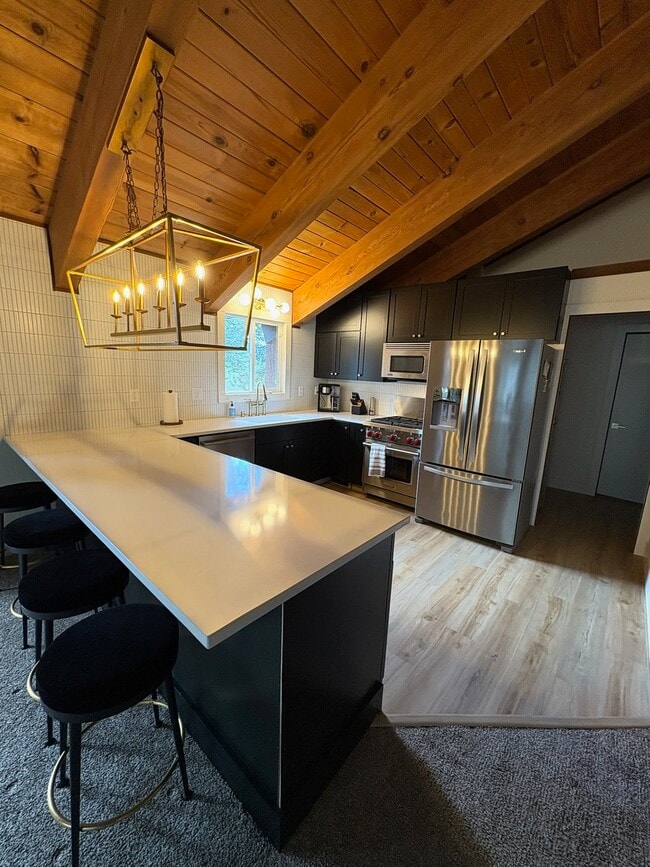 Photo - 140 Tahoma Ave