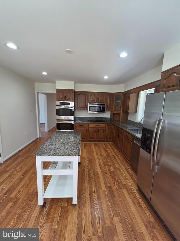 Photo - 9929 Barnsbury Ct