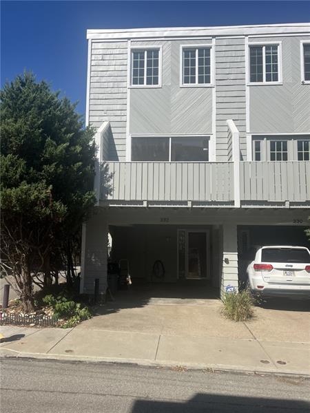 Photo - 332 Hailman St