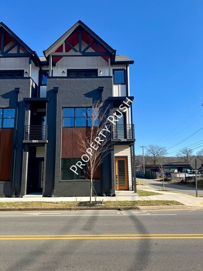 Photo - 1865 Zeta Way