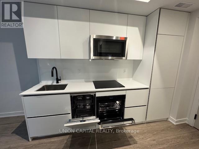 Photo - 327 King St W Unit 1405