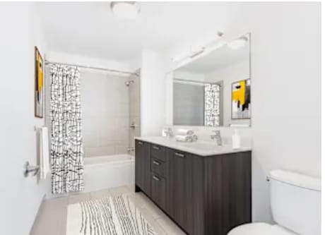 Photo - 1330 S Wabash Ave