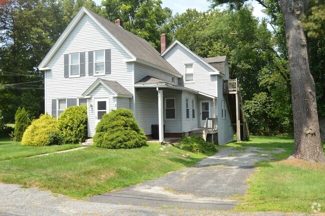 Building Photo - 26 E Main St Unit c Rental