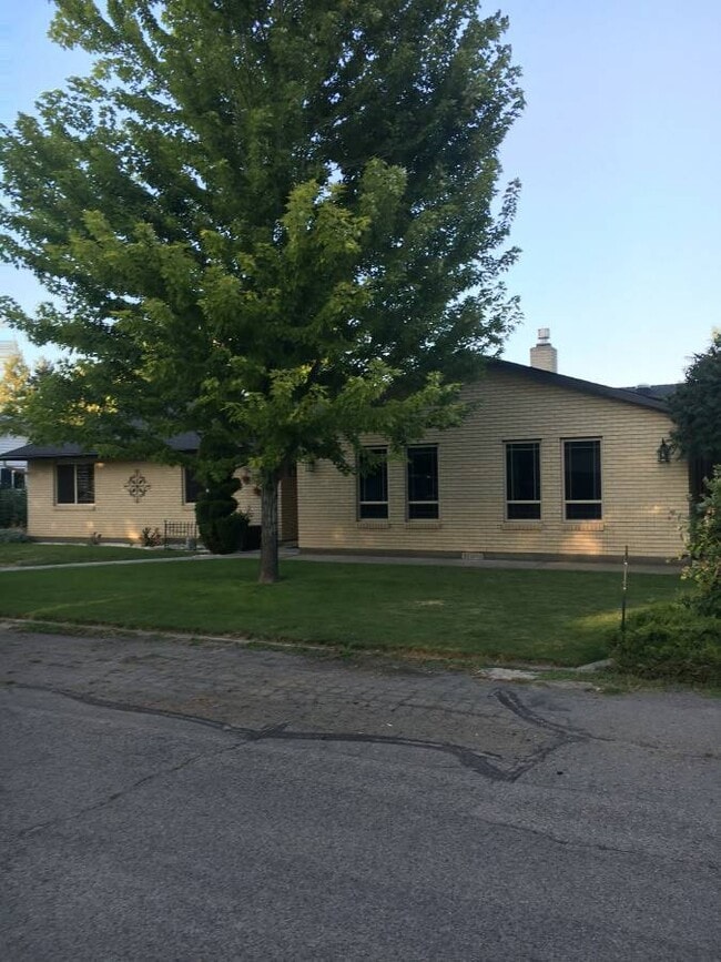Photo - 2224 N Bryson Rd