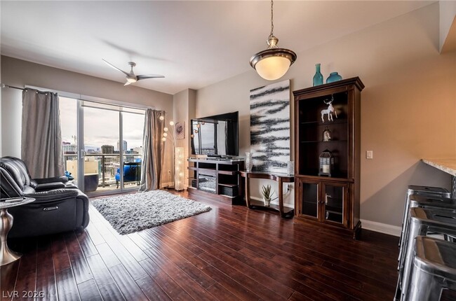 Photo - 150 S Las Vegas Blvd Unit 1010