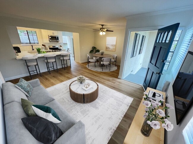 Building Photo - 3632 S Centinela Ave
