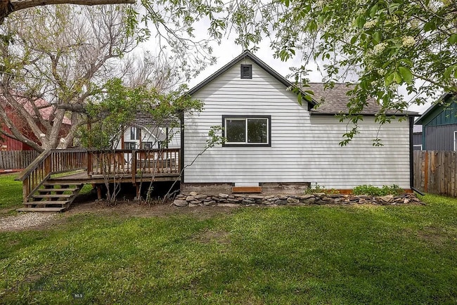 Building Photo - Charming 3-Bedroom Home in the Heart of Th...