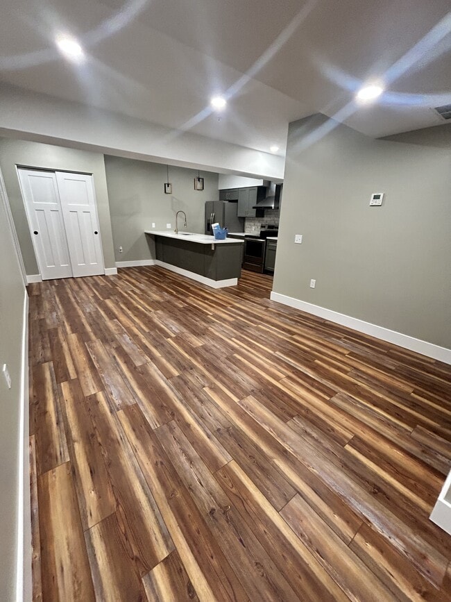 Photo - 2101 Orchard Rd