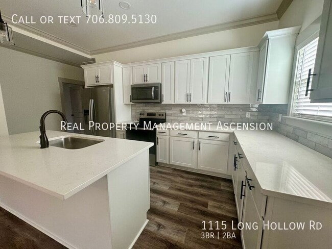 Photo - 1115 Long Hollow Rd