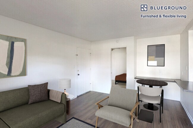 555 Paularino Ave Unit SI FL1-ID10257A