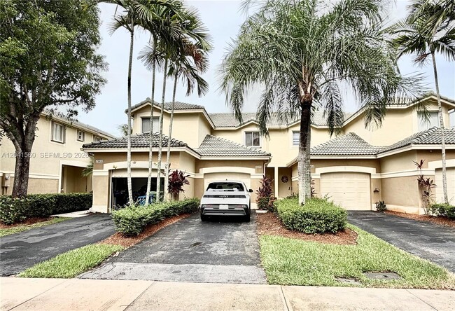 Building Photo - 2560 Cordoba Bend
