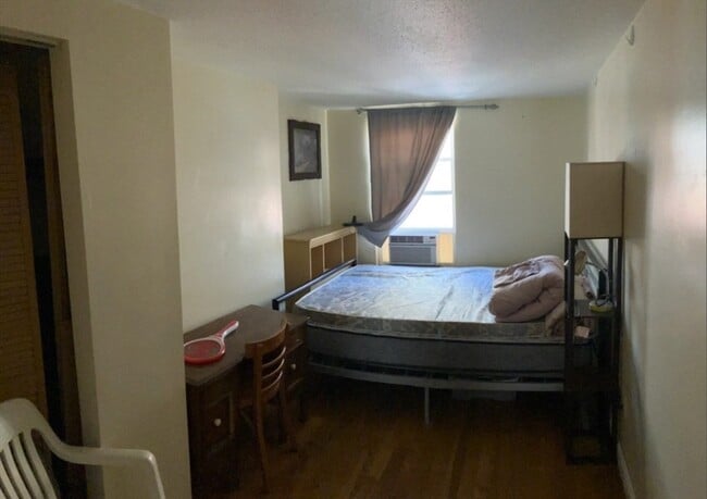 Photo - 2 Johnny Ct Unit 2