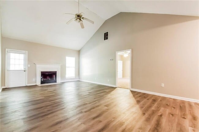 Photo - 3949 Tyler Ct