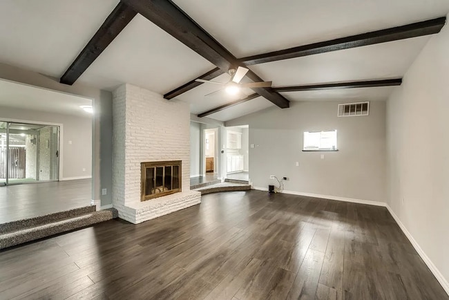 Photo - 5806 Everglade Rd