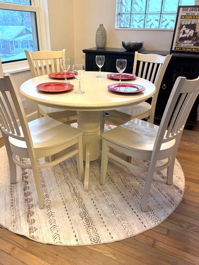 Photo - 5025 Lenox Ave