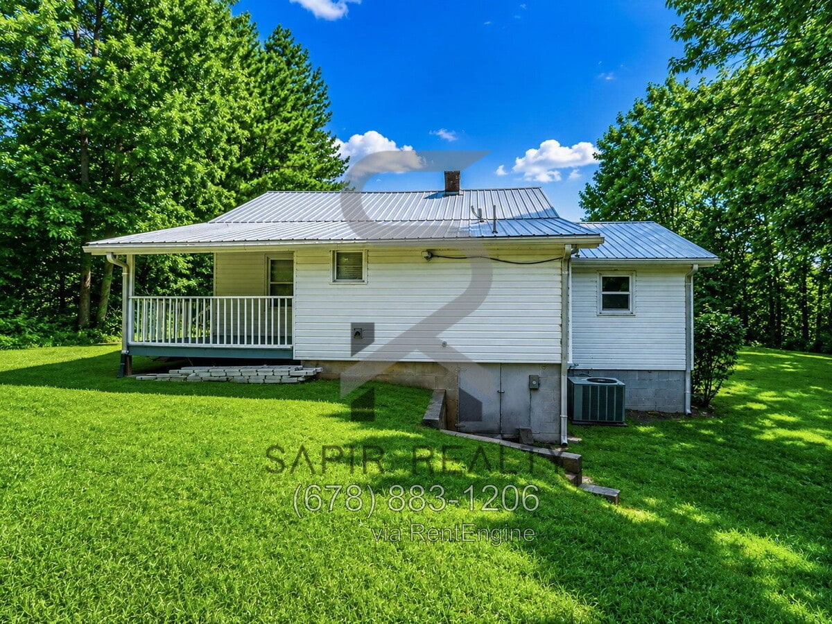 Photo - 7925 Rivertown Rd