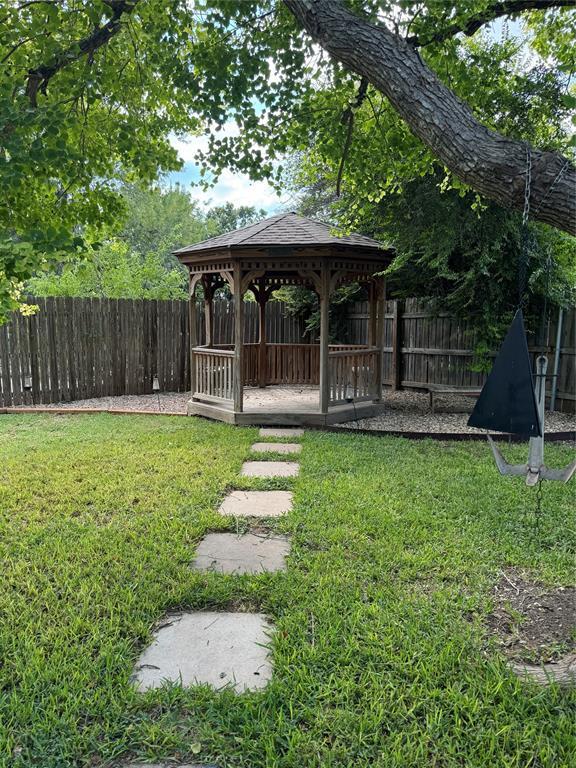 Photo - 291 Brian Ln