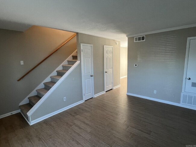 Photo - 9019 N Rodney Parham Rd Unidad E