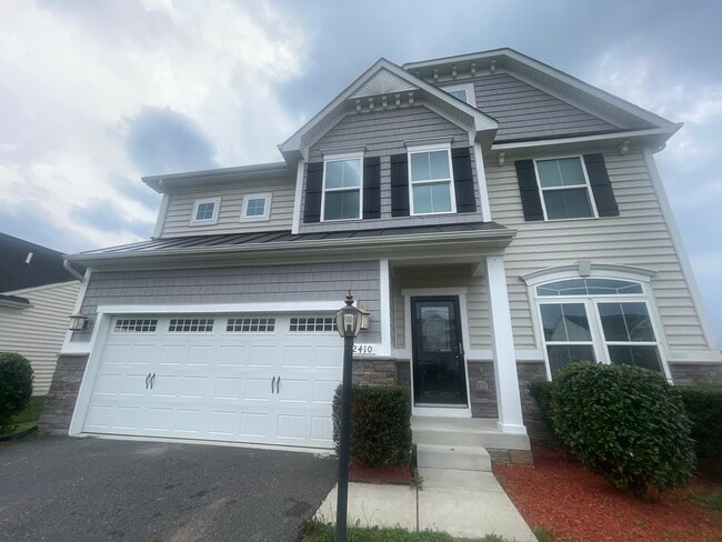 Photo - 2410 Walthall Ct