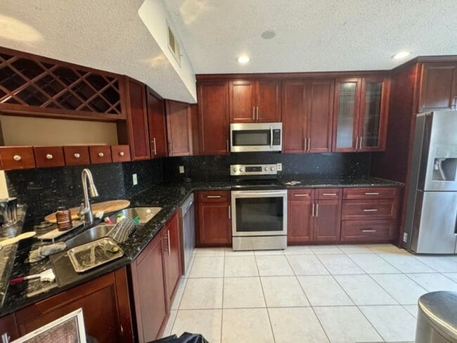 Photo - 8781 Wiles Rd
