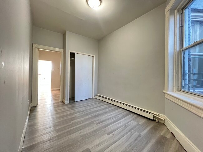 89-91 E 25th St 13 - 90 E 25th St Unit 13
