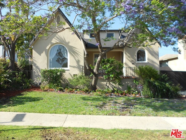 Building Photo - 9139 W 25th St