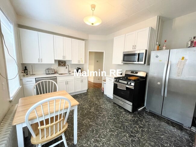 Photo - 38 Cherokee St