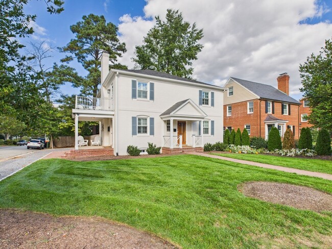 Photo - 301 Seneca Rd