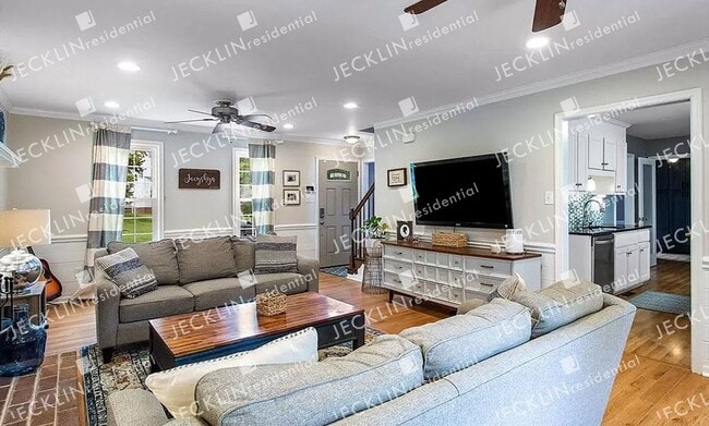Photo - 9606 Tracy Ct