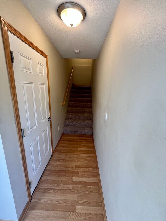 Photo - 1724 30th Ln