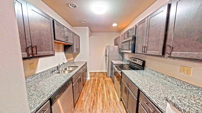 Photo - The Stilts on Springfield