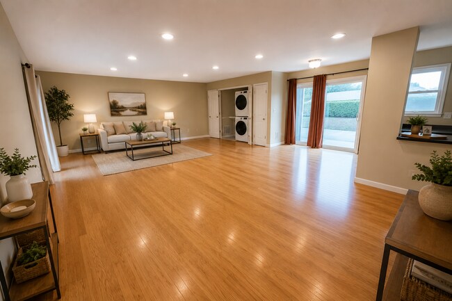 Photo - Great Location! Charming Ranch in University Hills- Large Lot!  $500 off move in special!!!