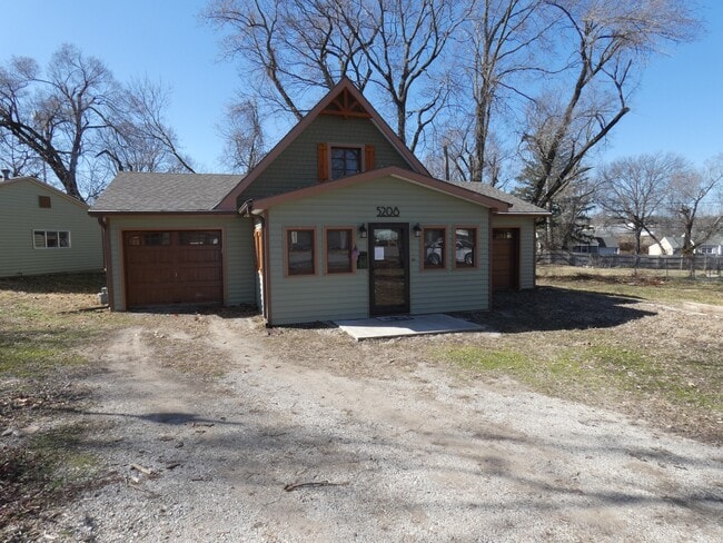Photo - 5208 N Bellefontaine Ave House