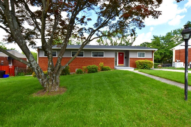 Fantastic 4BR/ 3BA Rambler in Aspen Hill - Fantastic 4BR/ 3BA Rambler in Aspen Hill Casa