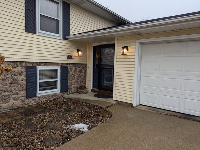 Photo - 1411 Chadwick Dr