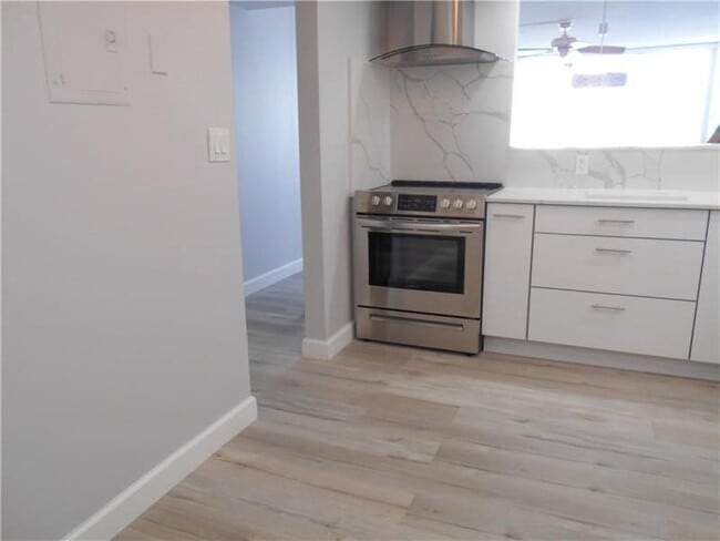 Photo - 1301 NE Miami Gardens Dr Unit 723W