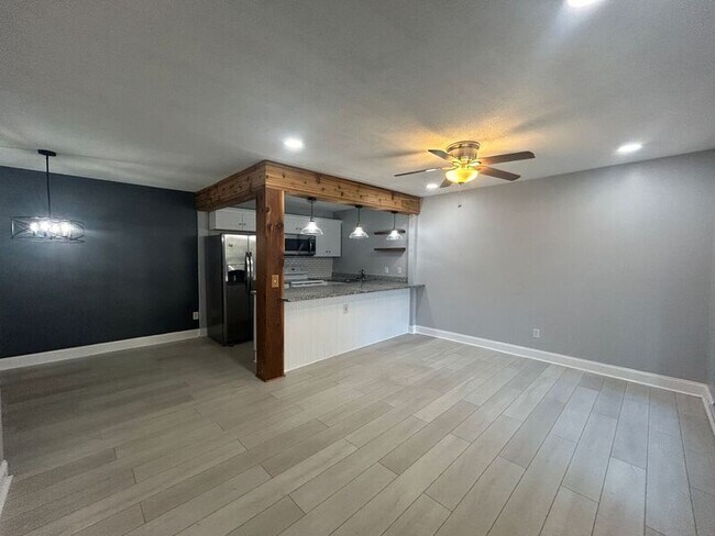 Photo - 2812 Georgetown Dr Unit Apt 1518