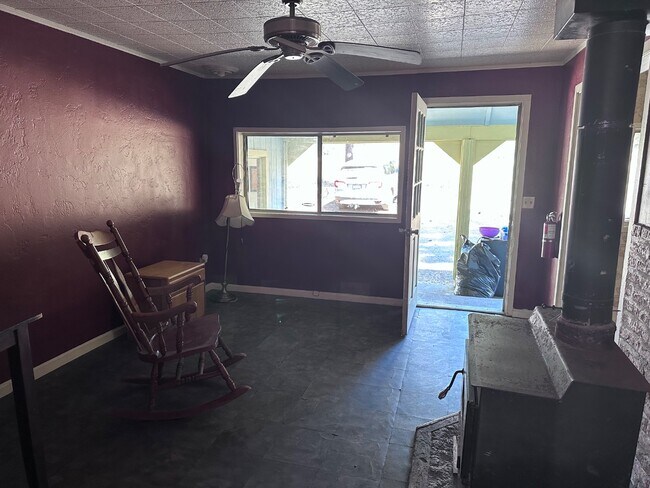 Photo - 21 Dorothy Wy