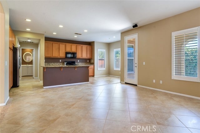 Photo - 4085 Garvey Way