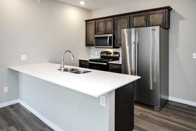 Building Photo - Prairie Park Apartments