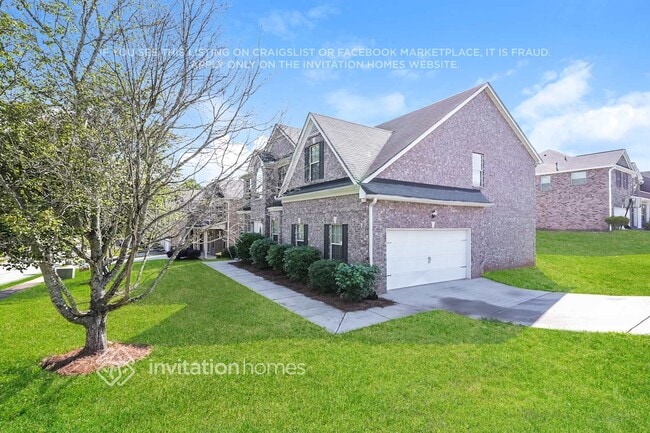 3004 Rochelle Ct SW