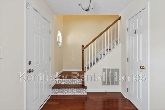 Photo - 1104 Rolfe Ln